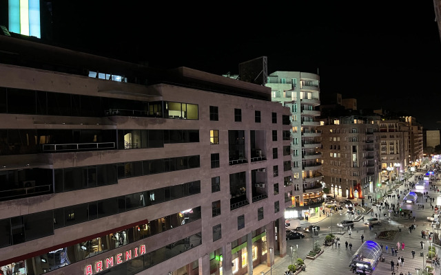 3-Komn. Na Severnom Prospekte Nedaleko Ot Opery,hh610 Flat