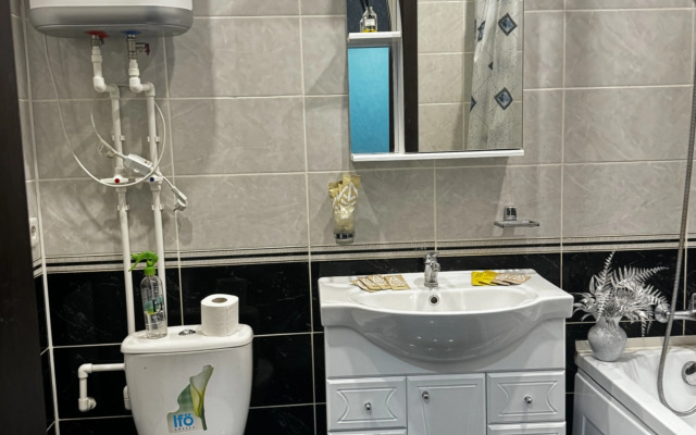 Na Antonova 30 Flat