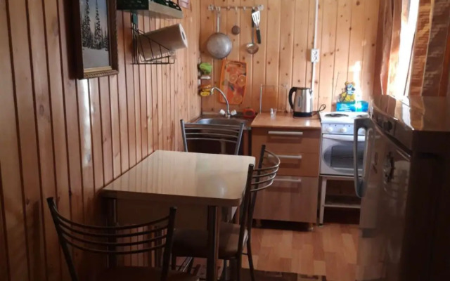 Частный дом Уютный в центре Байкальска