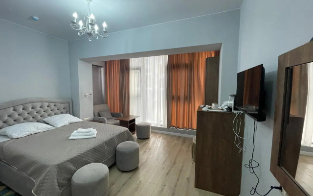 Prosvescheniya 153a Flat