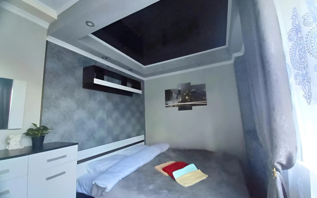 Flat v Tsentre Goroda s Vidom na Mashuk