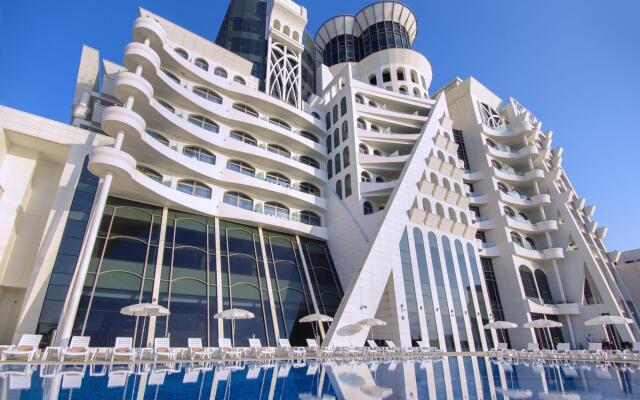 The Grand Gloria Hotel