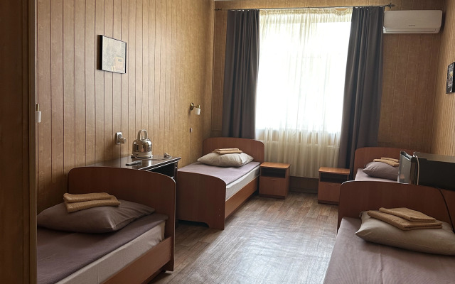 Гостиница Лада