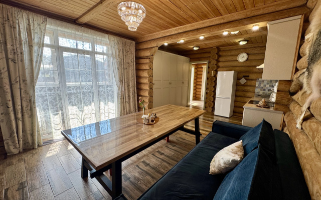 Izba Private House