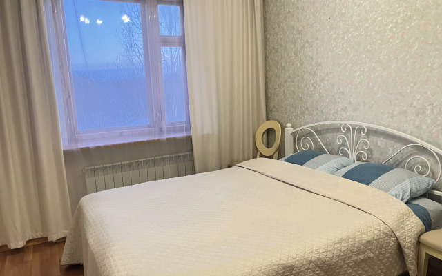 S Dvumya Spalnyami Ulitsa Sovetskaya Flat