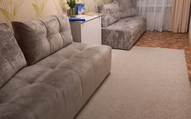 Luchshaya Dvukhkomnatnaya Satka Flat