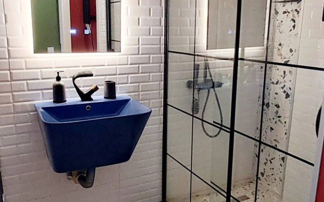 Mtrediani Art Rainbow Apartments