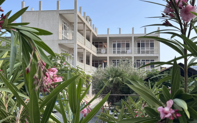 Mali Hotel