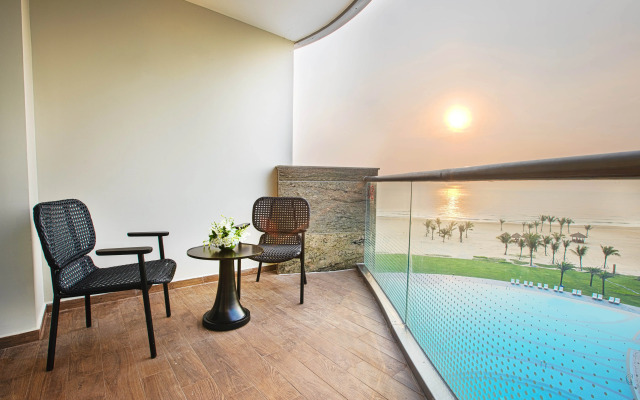 Курортный отель Vinpearl Resort & Golf Nam Hoi An