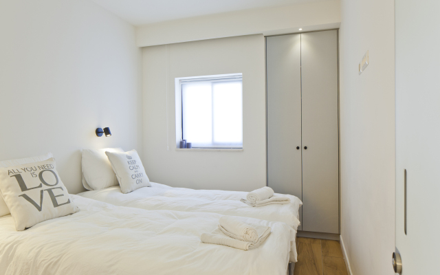 Elegant 2br With Veranda By Feelhome Apartments