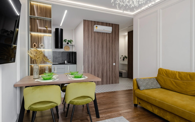 Yevro Dvushka S Dizaynerskim Remontom Shosse Entuziastov Flat