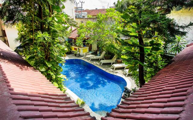 Отель Sanjaya Managed by Tinggal