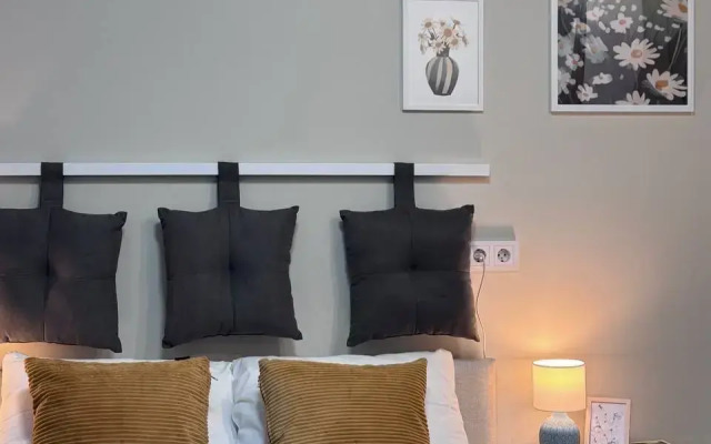 Апартаменты Студия Sea Breeze у метро Красносельская