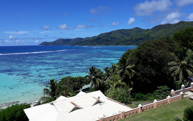 Au Fond De Mer View