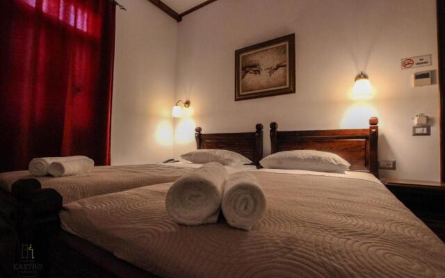 Kastro Hotel