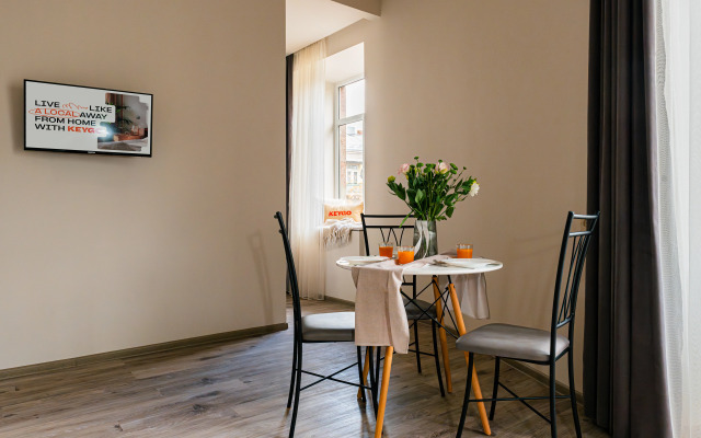 KeyGo #0107, 1 Bedroom, City Center Apartments