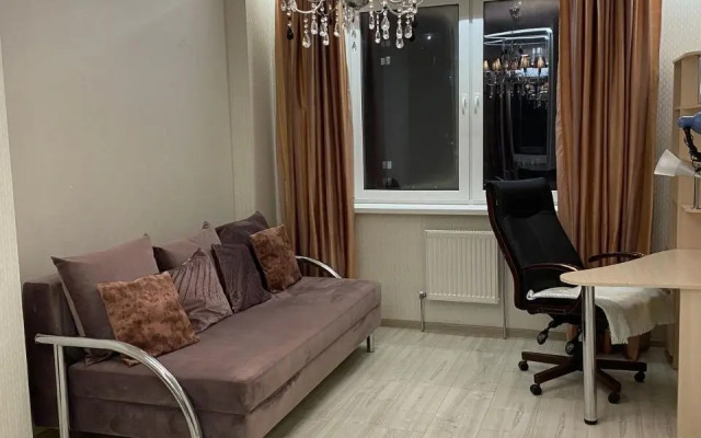 Квартира Двухкомнатная квартира ст. м Грушевка