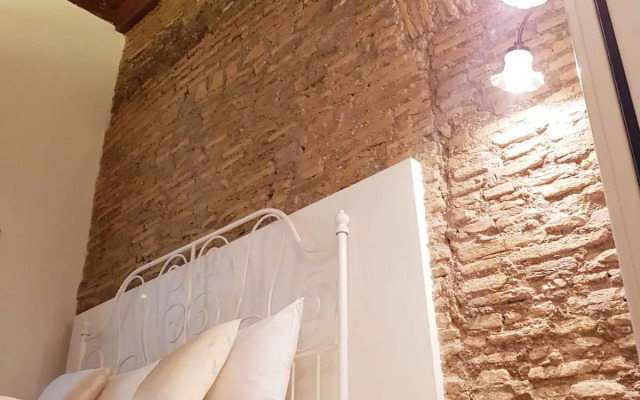 Апартаменты The Ancient Wall