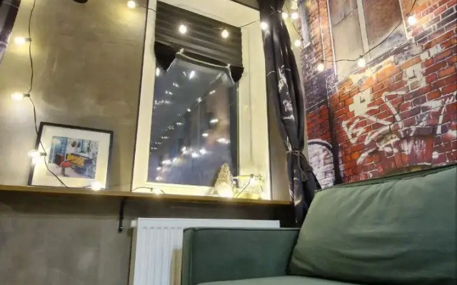 Dizaynerskaya Flat