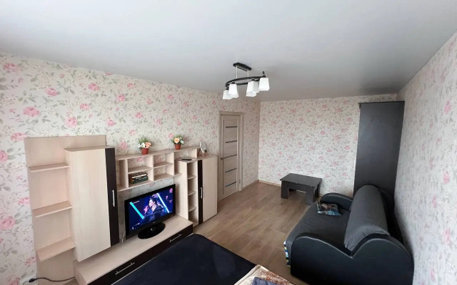 Апартаменты на улице Журавлёва 11/2