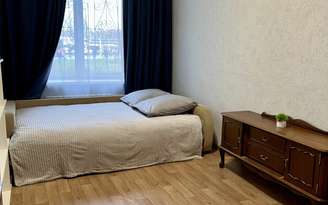 Квартира Уютная Двушка в Минуте от Вокзала