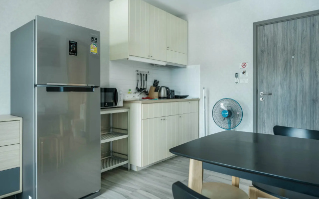 Апартаменты Cozy Studio Apartment at Naiyang Beach G507