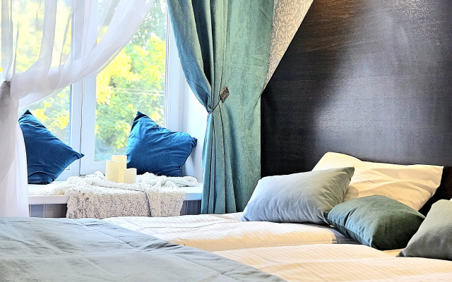 Апартаменты с видом на Александровский сад