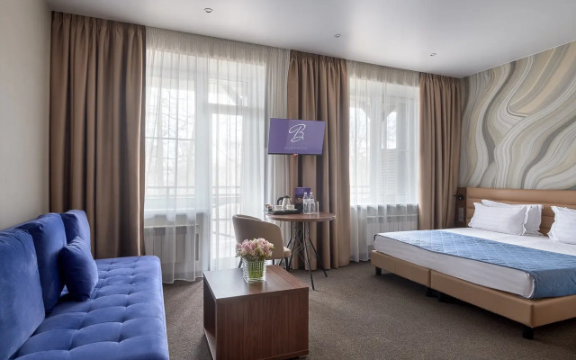 Vozdvizhenskoe Park Hotel