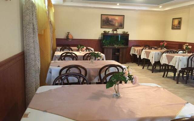 Favorit Guest House