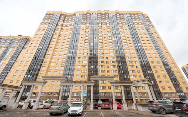 Апартаменты на Фёдора Абрамова, д.8