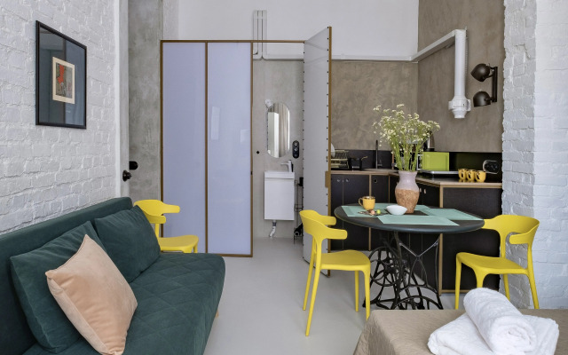 Flat Dizaynerskaya Studiya V Tsentre