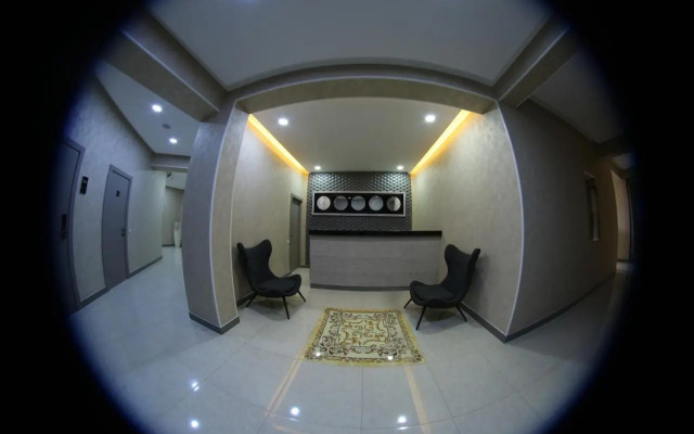 Hotel 777