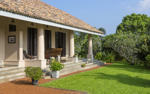 Mayurana by Edwards Collection Villa