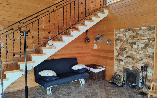 Dacha v Malinovke Private house