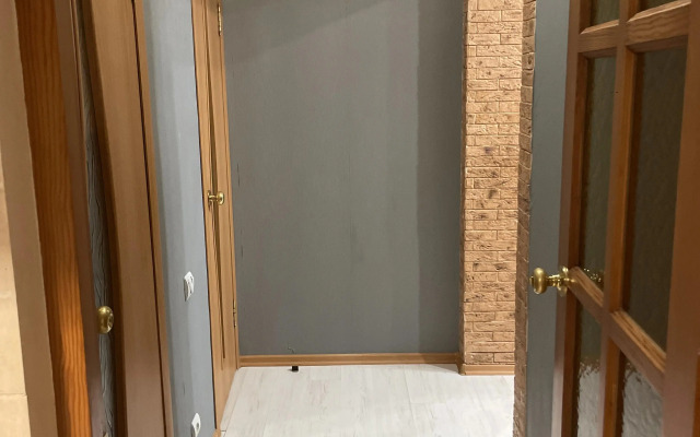 2 Komnatnaya Na 6 Gostey Flat
