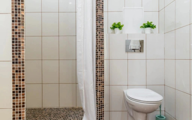 U parka Galitskogo Apart-Otelika na Geroyev Razvedchikov Flat