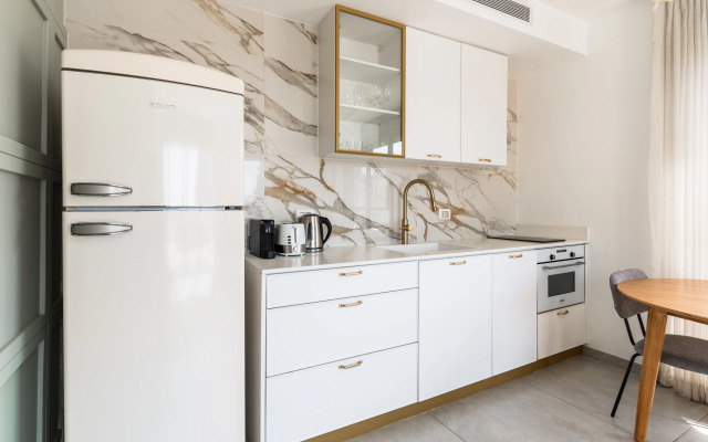 Blueground at Florentine High End Mini Penthouse ID76 Apartments