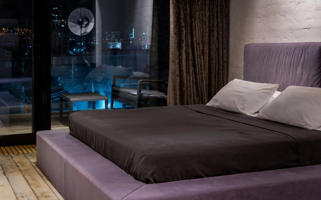 Апартаменты Room for Romantic в Nikolaev Building