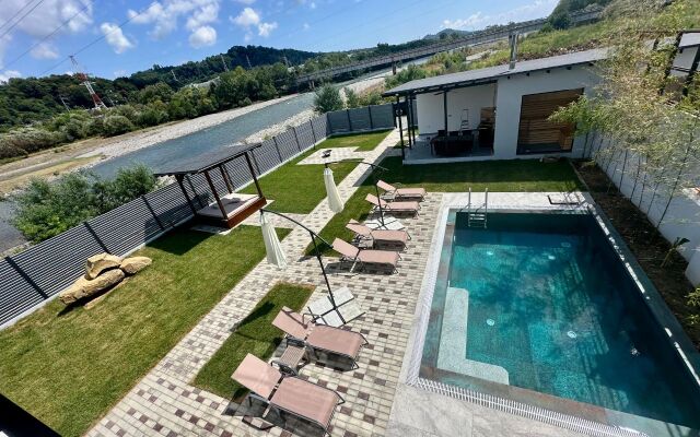 Mzymta Villa