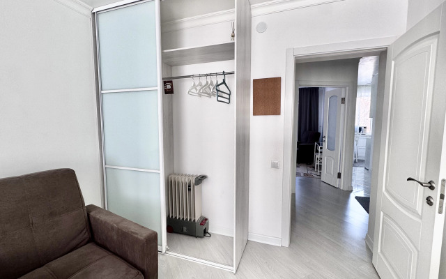 Квартира 2-комнатная на набережной