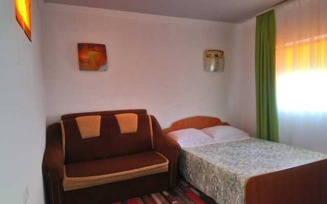 Akvarel Guest House