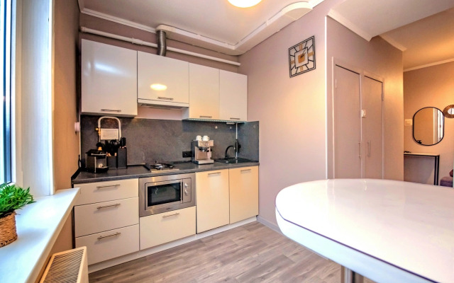 Квартира кинотеатр у метро