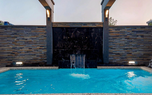 Dom s terrasoi na kryshe Golubaia Bukhta Persikovyi Sad 382 Holiday Home