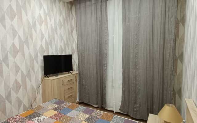 Апартаменты 4-х комнатная на Олимпийской 83