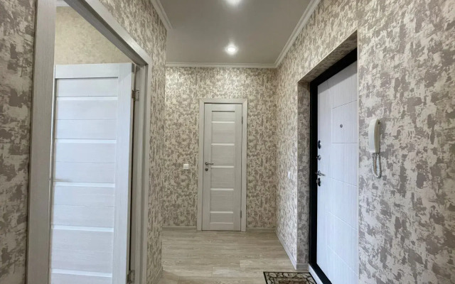 V tsentre goroda vozle metro Flat