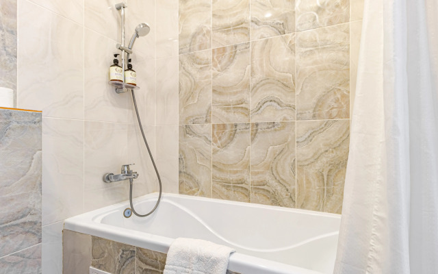 Shikarnaya 3shka v serdtse stolitsy Flat