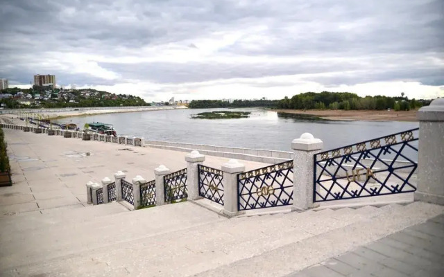 Na Ulitse Stepana Kuvykina, 8 Flat