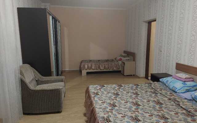 Uyut Guest House