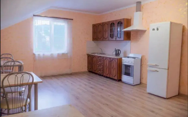 Lika Guest House