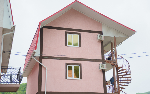 Bereginya Guest House